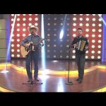 gente-regia-javier-molina-y-dwayne-verheyden-cowboy-cumbia