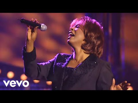 Donna Summer – MacArthur Park (from VH1 Presents Live & More Encore!)