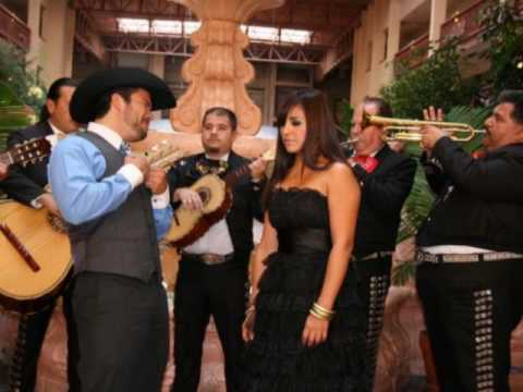 Elida Reyna Y Michael Salgado – Amor O Costumbre
